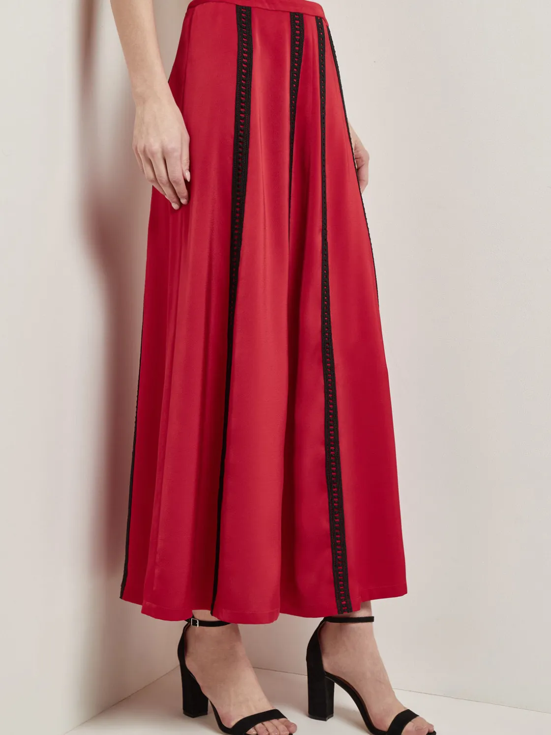 Misook Skirts|A-Line Crepe de Chine Lace Applique Maxi Skirt