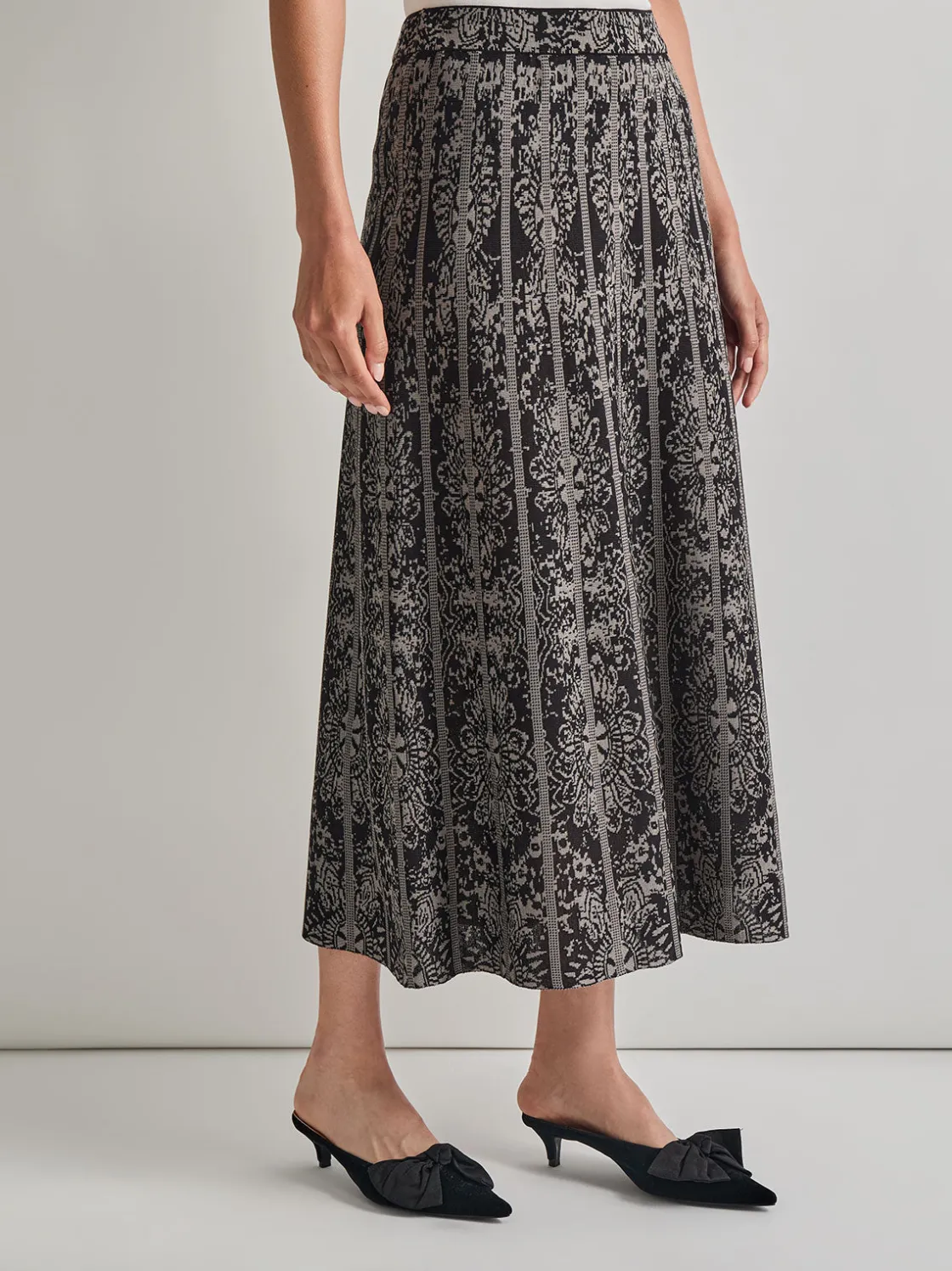 Misook Skirts|A-Line Two-Tone Jacquard Knit Maxi Skirt