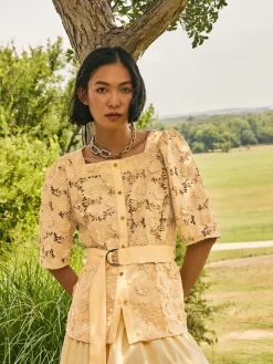 Misook Blouses & Shirts|Tops & Tees|Belted Button Front Blouse - Floral Applique Woven