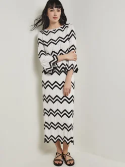 Misook Tops & Tees|Boat Neck Tunic - Contrast Chevron Pointelle Soft Knit