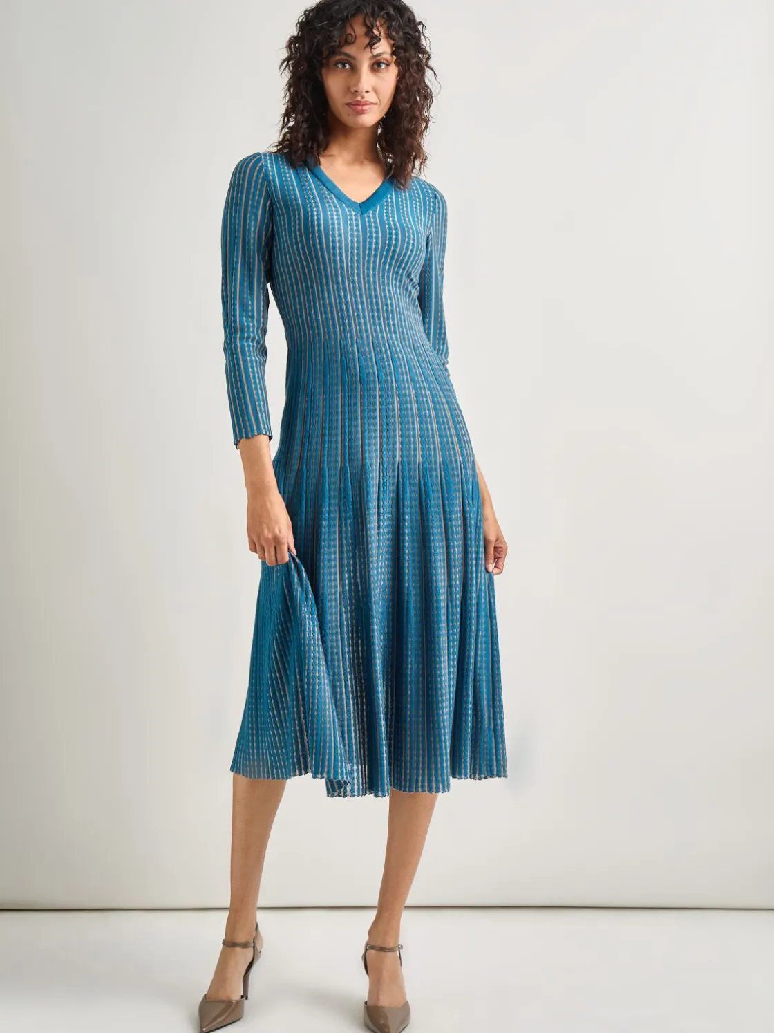 Misook Dresses|Fit-and-Flare Linear Textured Knit Midi Dress