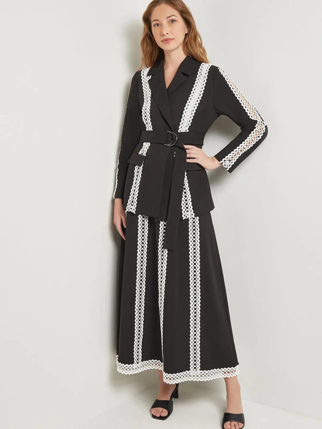 Misook Jackets & Coats|Heritage Fit Jacket - Eyelet Trim Woven Twill