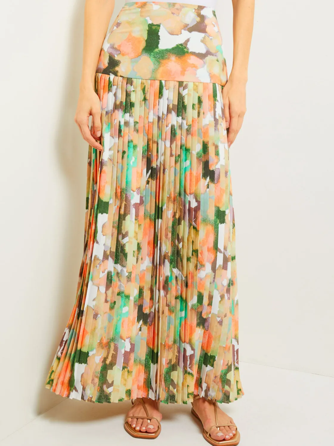 Misook Skirts|Maxi Drop Waist Skirt - Pleated Watercolor Woven