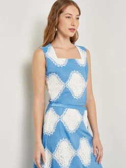 Misook Tops & Tees|Tanks|Modern Fit Lace Inset Woven Cropped Tank