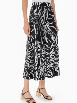 Misook Skirts|Zebra Swirl Soft Knit Skirt